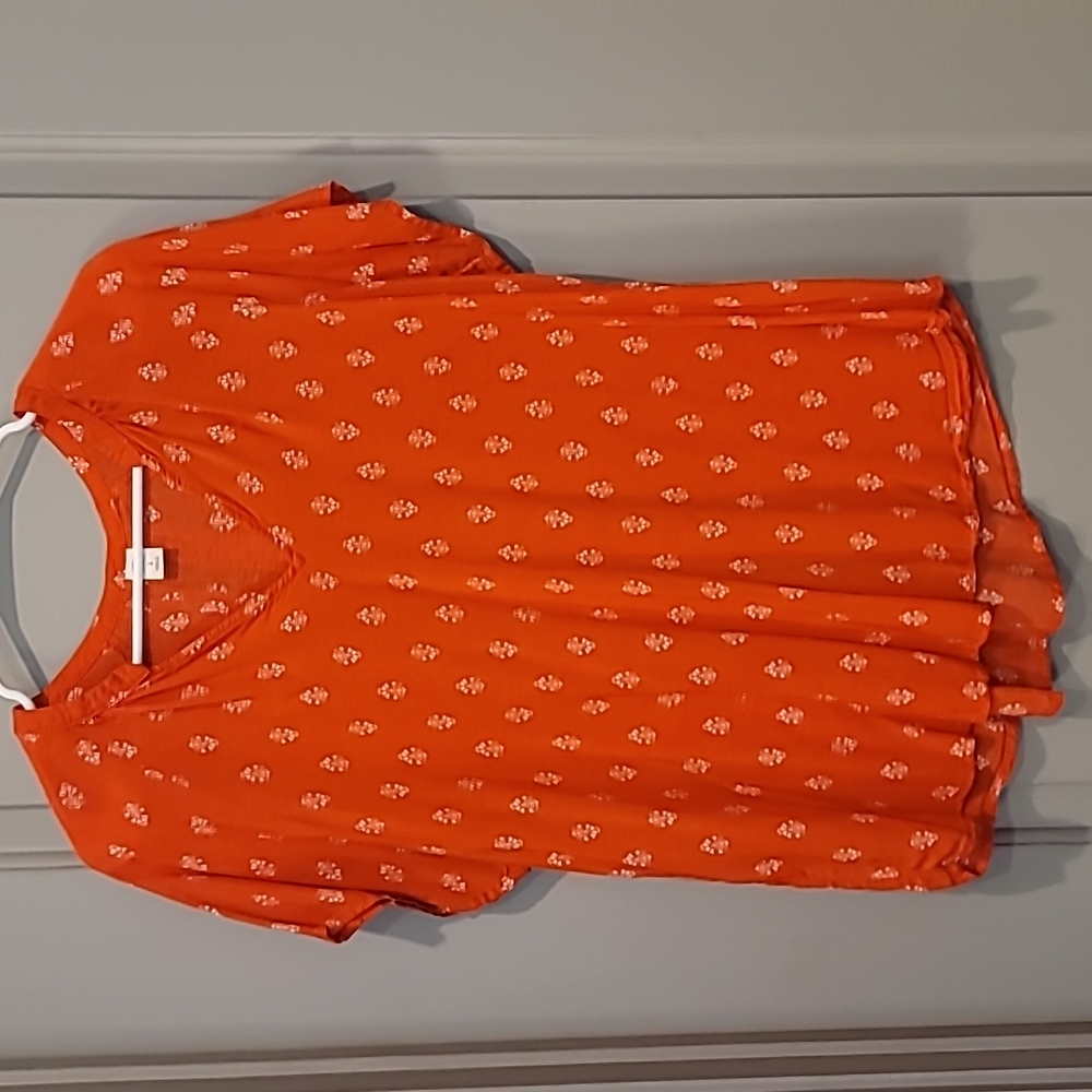 Old Navy top